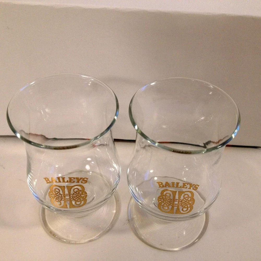 Baileys Irish Cream Gold Celtic Knot Clear (2) Stemmed Shot Glasses Cordial Pair